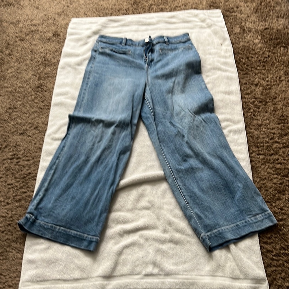 Soho size 12